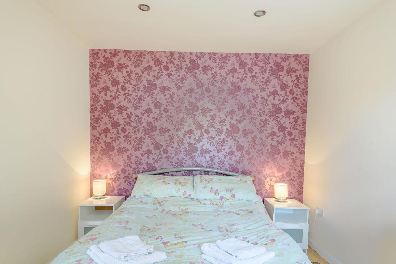 Villa Woodland View West Barkwith Esterno foto
